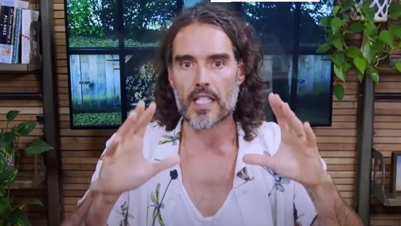 Russell Brand veröffentlichte ein Video auf YouTube, in dem er die Vorwürfe bestreitet.