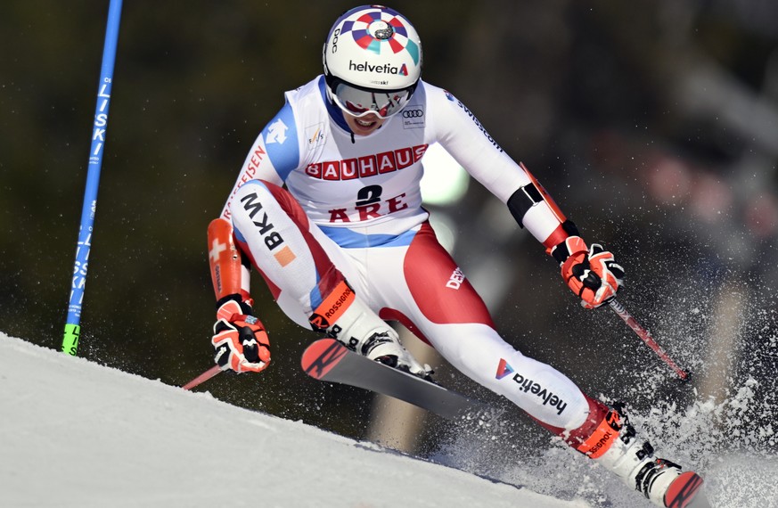 Michelle Gisin of Switzerland competes during the first run of the alpine ski, women&#039;s World Cup giant slalom in Are, Sweden, Friday, March 11, 2022. (Pontus Lundahl/TT via AP)
