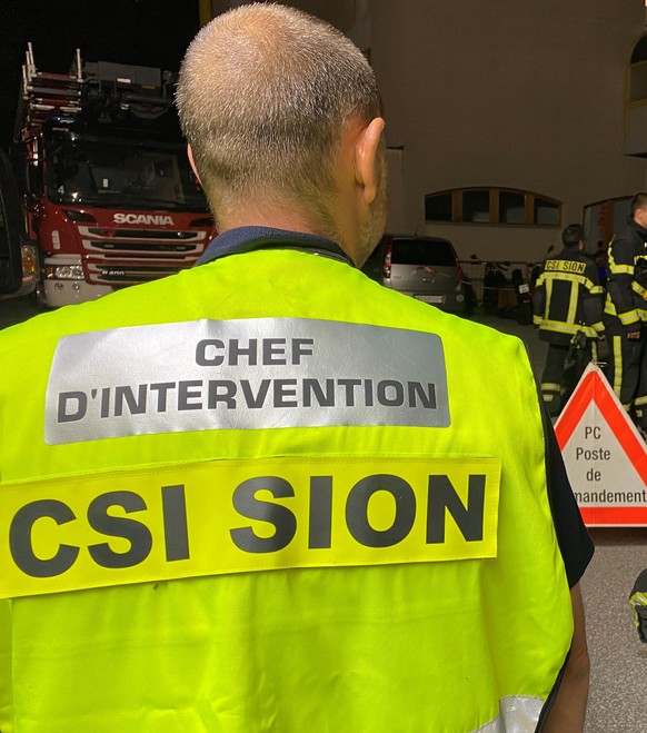 Der Einsatzleiter in Sitten.