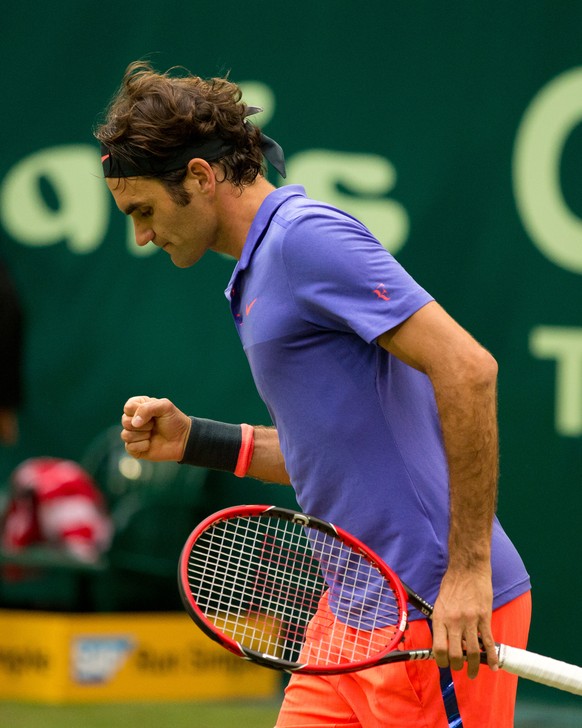 19.06.2015; Halle; Tennis - Gerry Weber Open Halle 2015; Jubel Roger Federer (SUI) nach seinem Sieg
(Juergen Hasenkopf/freshfocus)