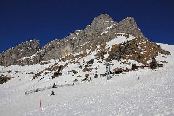 Braunwald Glarus Bergstation Gumen