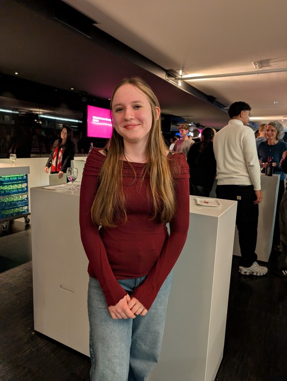 Leonie findet: Bevor für Frauen gleiche Pflichten gelten, sollten sie gleiche Rechte erhalten.