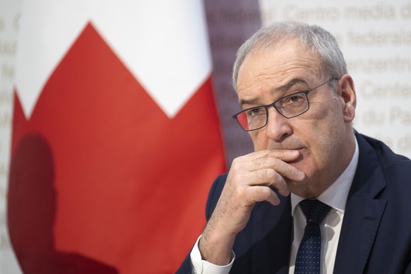 Bundespraesident Guy Parmelin spricht an einer Medienkonferenz ueber die Botschaft zum Bundesgesetz ueber die Unterstuetzung der Opfer der Brandkatastrophe in Crans-Montana und Entscheide ueber das we ...