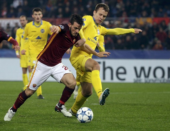 Football Soccer - AS Roma v BATE Borisov - Champions League Group Stage - Group E - Olympic Stadium, Rome, Italy - 09/12/15 - AS Roma&#039;s Alessandro Florenzi (L) in action against BATE Borisov Mikh ...