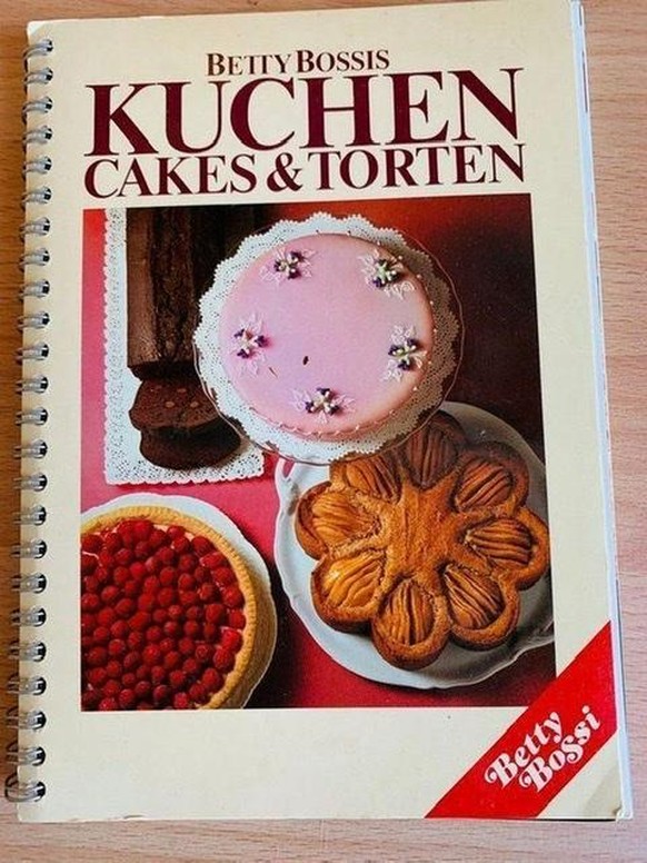 Ich habe mein erstes 1970er- Kochbuch gefunden und probiere nun ein paar Rezepte\nWir liebten als Kinder Betty Bossis âKuchen, Cakes und Tortenâ, natÃ¼rlich vor allem wegen Klassikern wie dem Miss ...