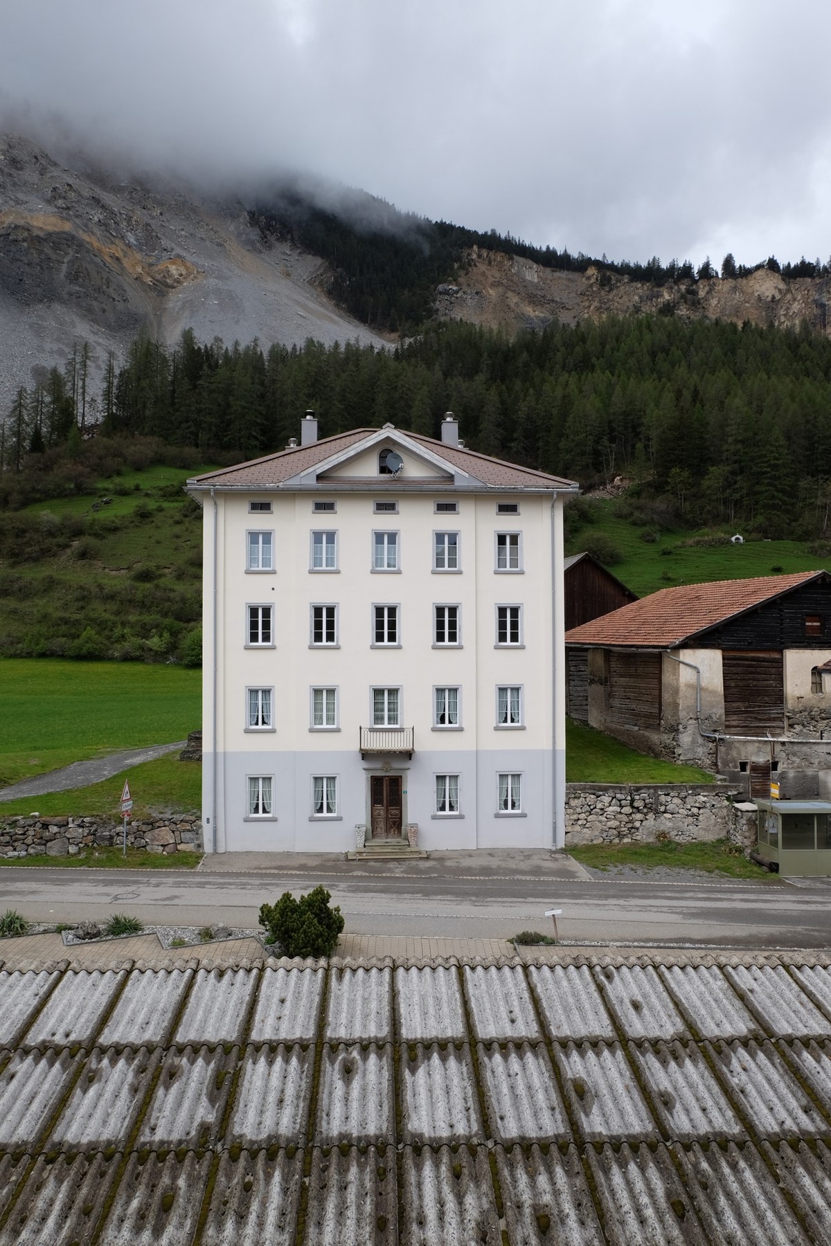Brienz in Graubünden, ein Tag vor der Evakuierung, wegen Bergsturz. 11. Mai 2023.