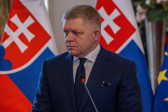epa12742865 Slovak Prime Minister Robert Fico attends a joint press conference with US Secretary of State Rubio following a meeting in Bratislava, Slovakia, 15 February 2026. EPA/DOMINIKA KORTVELYESIO ...