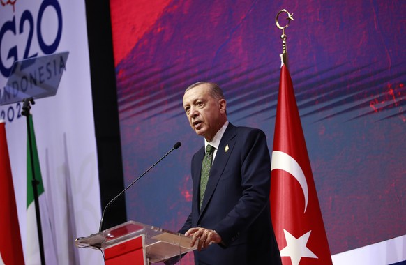 epa10307925 Turkish President Recep Tayyip Erdogan speaks at a press conference on the sidelines of the G20 leadership summit in Bali, Indonesia, November 16, 2022. The 17th Group of Twenty (G20) He...