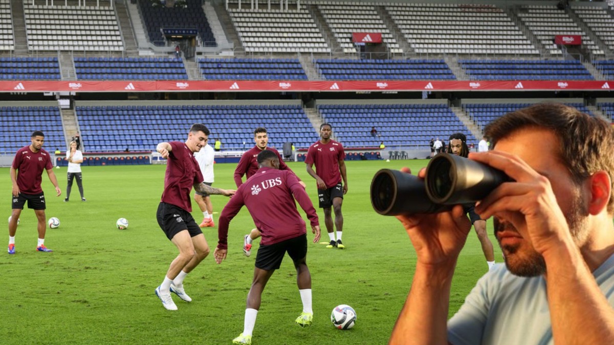 Les footballeurs suisses ont eu un mystérieux visiteur lors d'un entraînement en Espagne.