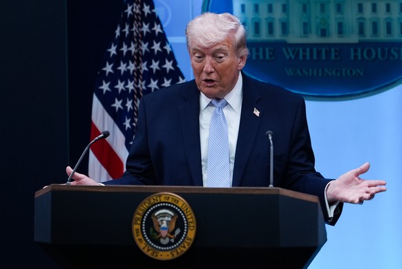 President Donald Trump speaks with reporters in the James Brady Press Briefing Room at the White House, Monday, April 6, 2026, in Washington. (AP Photo/Julia Demaree Nikhinson)
Trump