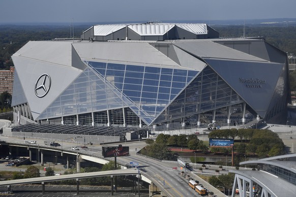 &lt;strong&gt;Atlanta, USA – Mercedes-Benz Stadium&lt;/strong&gt; (an der WM wohl 65&#039;085 Zuschauer): Heimstätte der Atlanta Falcons (NFL) und Atlanta United (MLS).