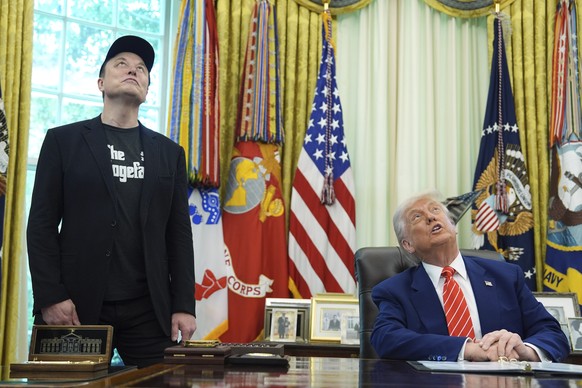 President Donald Trump speaks during a news conference with Elon Musk in the Oval Office of the White House, Friday, May 30, 2025, in Washington. (AP Photo/Evan Vucci)
Donald Trump,Elon Musk