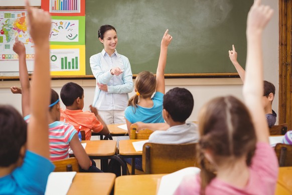 Den Schulen gehen die Lehrer aus.