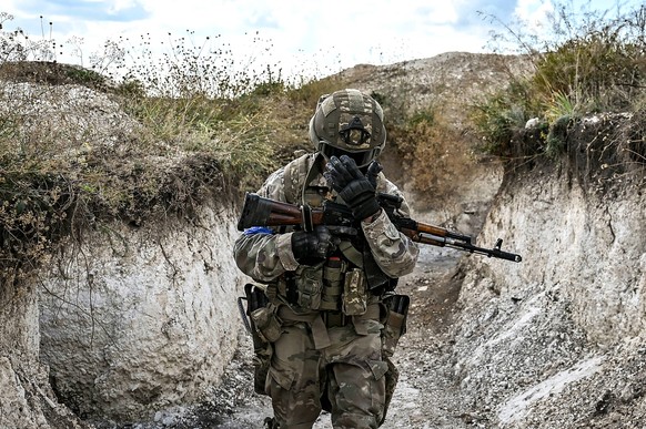Platoon training of 3rd Assault Brigade UKRAINE - SEPTEMBER 7, 2023 - A serviceman of the 3rd Separate Assault Brigade attends a platoon training session., Credit:Dmytro Smolienko / Avalon Ukraine PUB ...