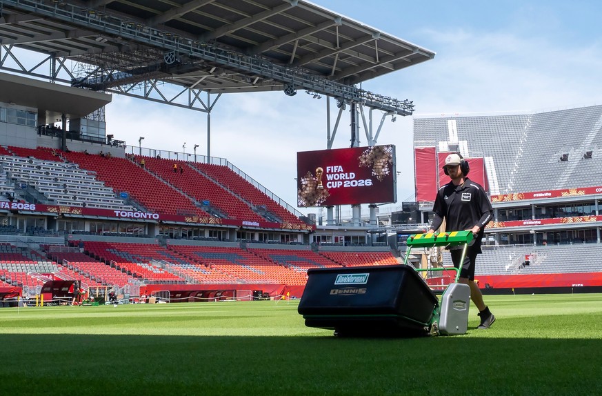 A worker mows the grass at Toronto Stadium, Thursday June 4, 2026, in Toronto, in preparation for World Cup soccer tournament. (Frank Gunn/The Canadian Press via AP)
Toronto Stadium WCup Soccer