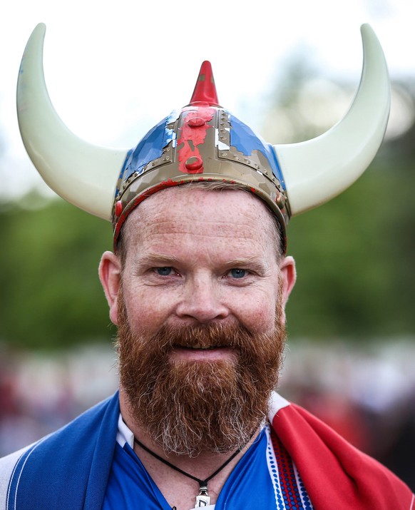 14.06.2016; Saint-Etienne; Fussball Euro 2016 - Portugal - Island; 
Fan Island
 (Tim Groothuis/Witters/freshfocus)