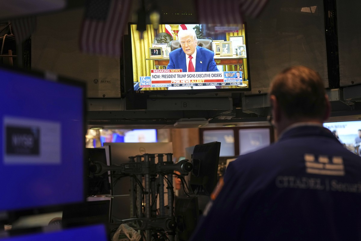 President Donald Trump is displayed on a television on the floor at the New York Stock Exchange in New York, Wednesday, April 9, 2025. (AP Photo/Seth Wenig)
Financial Markets Wall Street