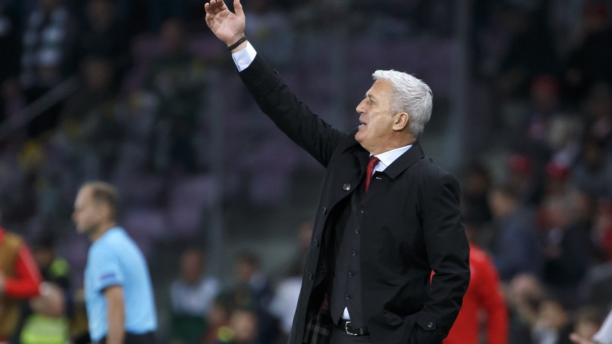 Switzerland&#039;s head coach Vladimir Petkovic gestures, during the UEFA Euro 2020 qualifying Group D soccer match between Switzerland and Republic of Ireland, at the Stade de Geneve, in Geneva, Swit ...