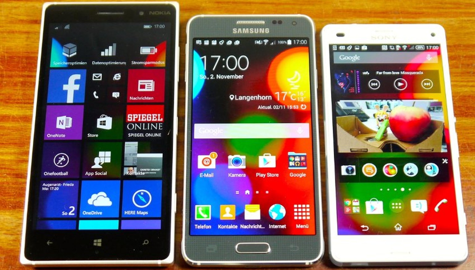Drei bezahlbare Handys im Test: Nokia Lumia 830 mit Windows Phone sowie das Samsung Galaxy Alpha und Sony Xperia Z3 Compact mit Android.