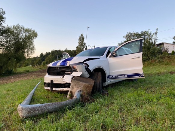 Autofahrer kracht bei Beinwil am See in Hydranten – tot