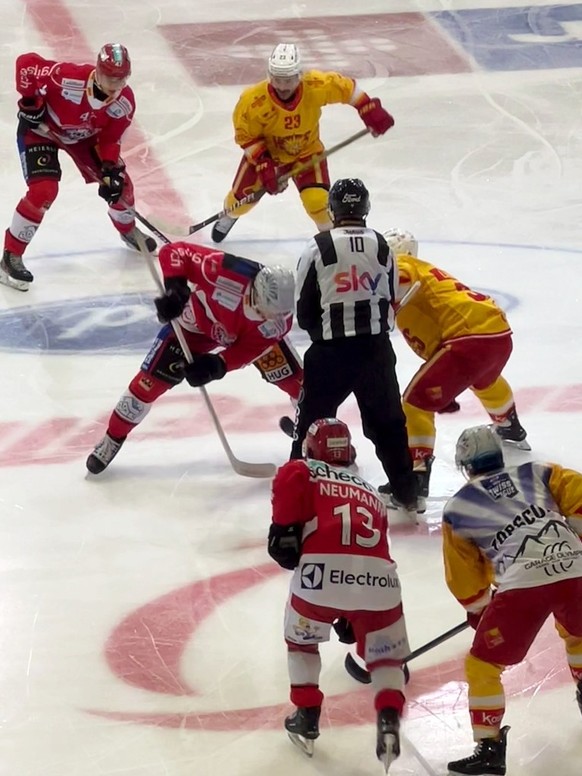 Allan McShane EHC Winterthur – HC Sierre