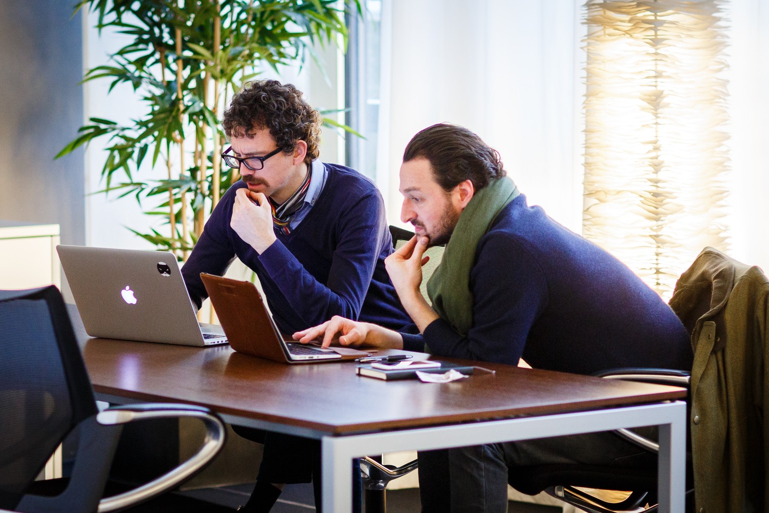 Matthias Dörner mit dem CTO der IT-Firma.