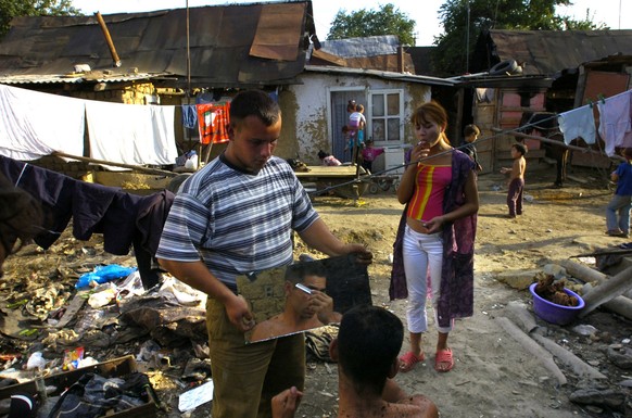 Romalager in Mukachevo, Ukraine: Deza und Seco unterstützten die dortige Roma-Schule (Jahr 2005).