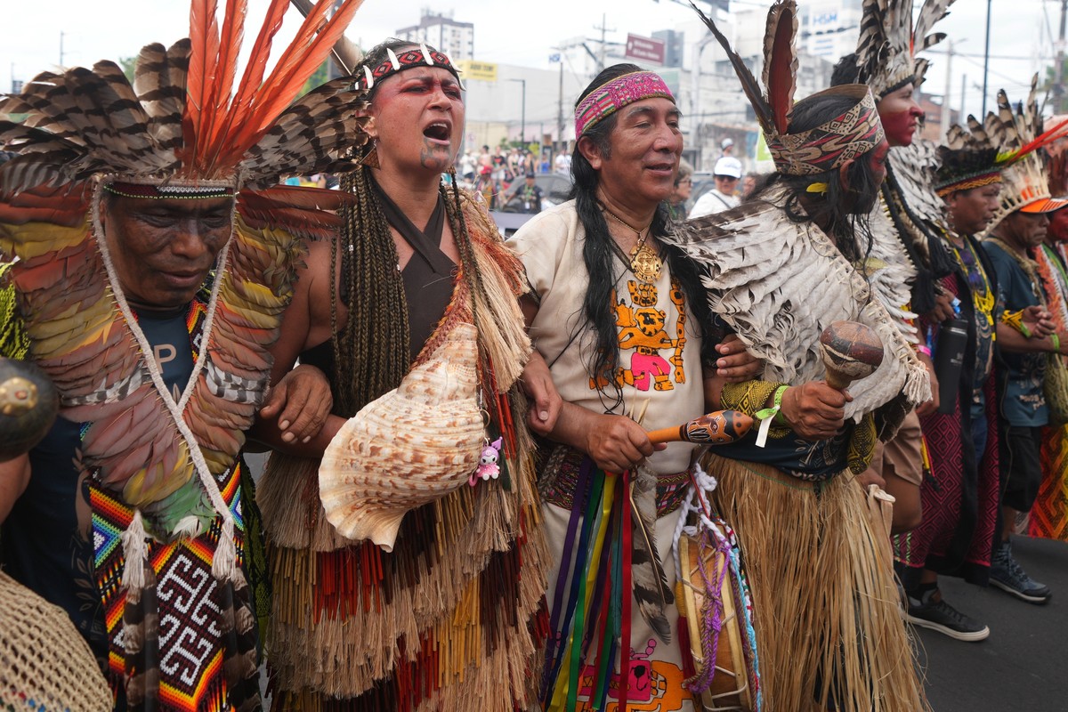 Indigenous activists participate in a climate protest during the COP30 U.N. Climate Summit, Saturday, Nov. 15, 2025, in Belem, Brazil. (AP Photo/Andre Penner)
Climate COP30