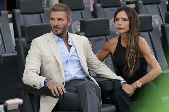 David id and Victoria Beckham wait for the start of the Leagues Cup soccer match between the Inter Miami and Atlanta United, Tuesday, July 25, 2023, in Fort Lauderdale, Fla. (AP Photo/Lynne Sladky)
Da ...