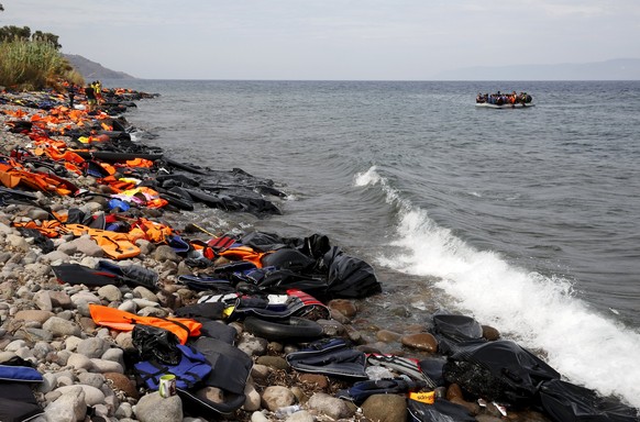 Rettungswesten am Strand von Lesbos.