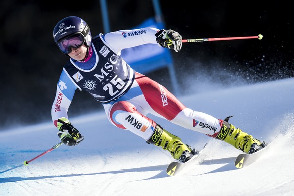 Simone Wild of Switzerland in action during the first run of the women&#039;s Giant-Slalom race at the Alpine Skiing FIS Ski World Cup in Lenzerheide, Switzerland, Saturday, January 27, 2018. (KEYSTON ...