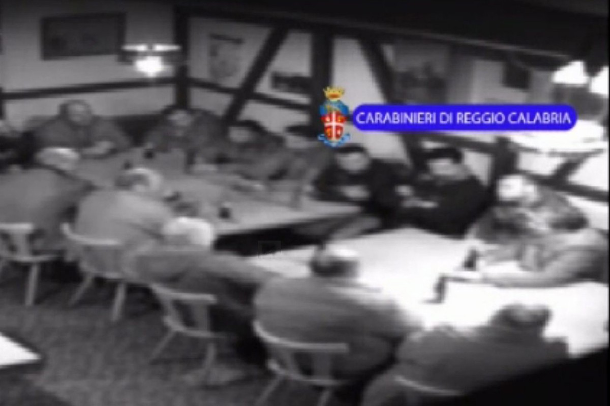 HANDOUT - ARCHIV - ZUR MELDUNG DASS DIE SCHWEIZ DIE VERDAECHTIGEN DER "THURGAUER MAFIAZELLE" NACH ITALIEN AUSGELIEFERT WERDEN STELLEN WIR IHNEN DIESES ARCHIVBILD ZUR VERFUEGUNG" - Die V ...
