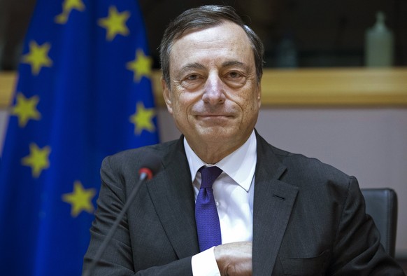 EZB-Präsident Mario Draghi hält die Zinsen weiter tief<br data-editable="remove">