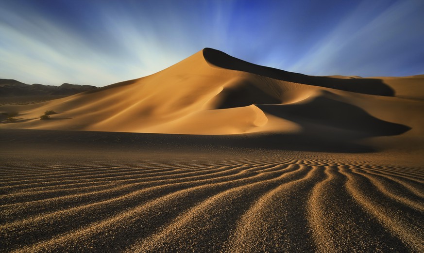 Incredible Horizon Award
Evan Will
Canada
IncredibleHorizon_Evan Will_Ibex Dunes.jpg
Ibex Dunes, Death Valley National Park, California, USA