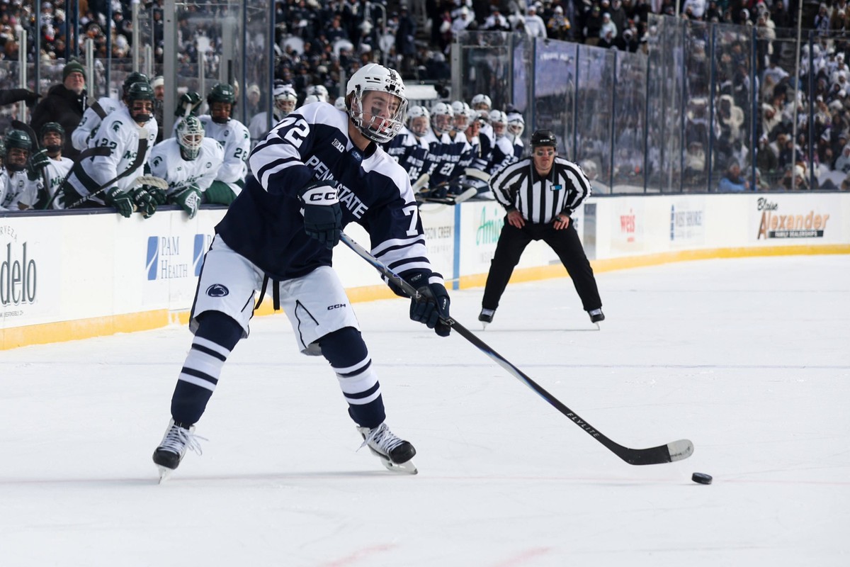 NCAA, College League, USA Hockey: Michigan State at Penn State Jan 31, 2026 State College, PA, USA Penn State Nittany Lions forward Gavin McKenna 72 looks to shoot the puck during the first period aga ...