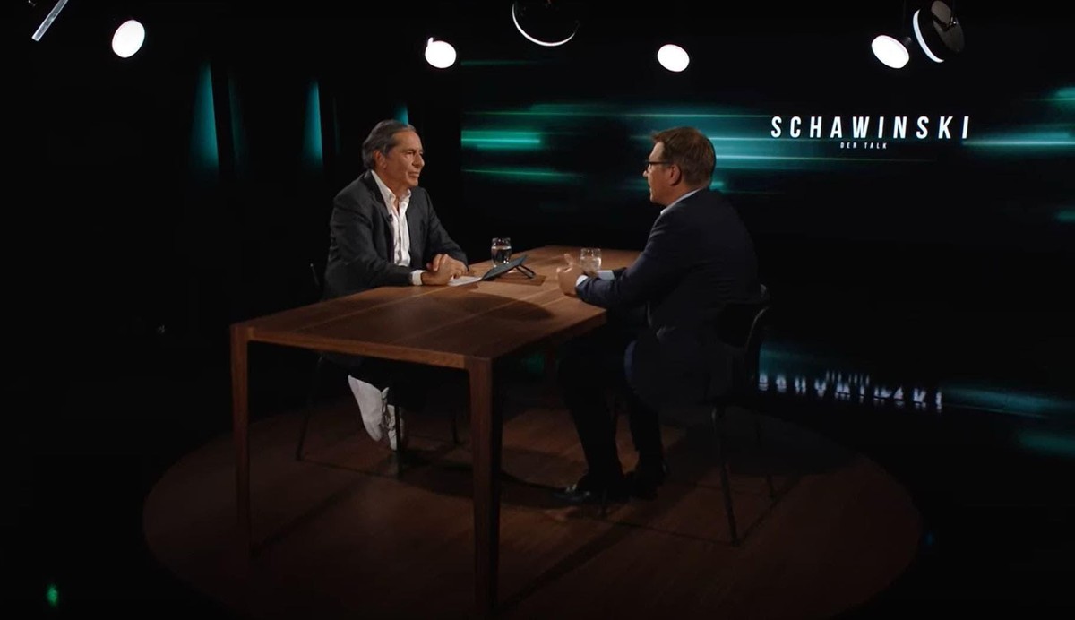 Premiere: In der ersten Sendung «Schawinski» auf «Blue Zoom» war am Sonntag Ex-SVP-Präsident Toni Brunner zu Gast
