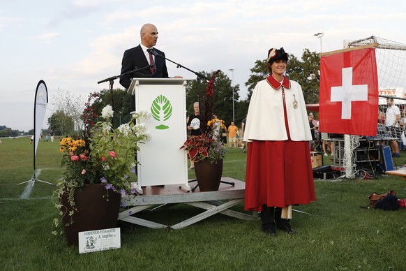 Bundespraesident Alain Berset spricht waehrend einer 1. August Ansprache, am Dienstag, 31. Juli 2018 in Belfaux. (KEYSTONE/Peter Klaunzer)