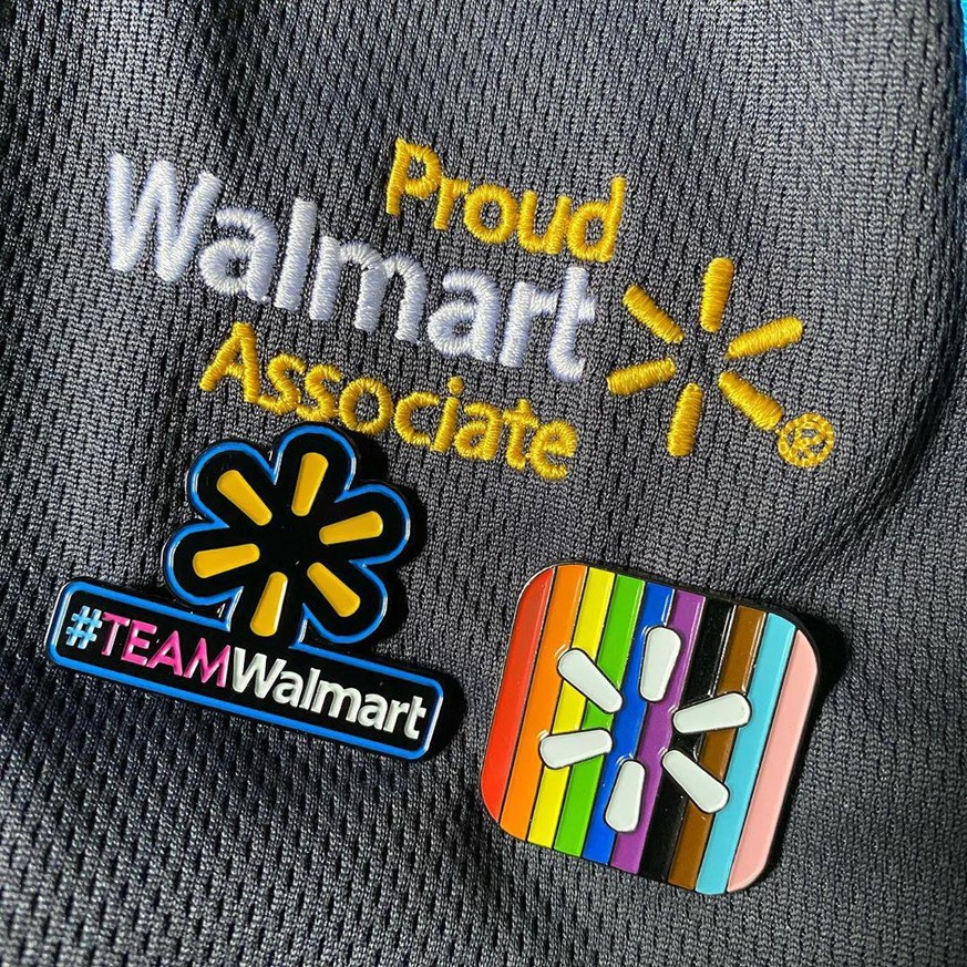 Walmart, der grösste Detailhändler der Welt, zeigt sich LGBTQ-freundlich – und zahlt trotz Milliardengewinnen weiterhin Tiefstlöhne.