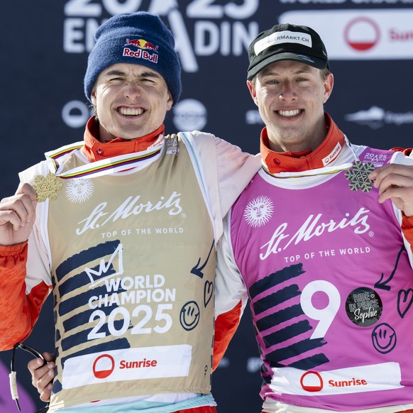 epa11999524 Gold medalist Noe Roth of Switzerland, left, and bronze medalist Pirmin Werner of Switzerland pose during the Aerials competition at the FIS Snowboard, Freestyle and Freeski World Champion ...