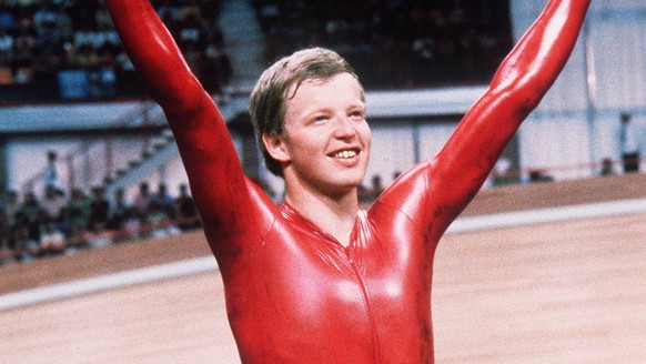 Der Schweizer Radprofi Robert Dill-Bundi erreicht mit seiner Leistung an den Olympischen Sommerspielen in Moskau, am 24. Juli 1980, die Goldmedaille im 4&#039;000 Meter Bahnverfolgungsrennen. (KEYSTON ...