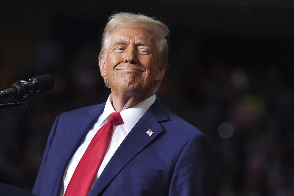 Republican presidential nominee former President Donald Trump speaks at a campaign rally at PPG Paints Arena, Monday, Nov. 4, 2024, in Pittsburgh, Pa. (AP Photo/Evan Vucci).Donald Trump