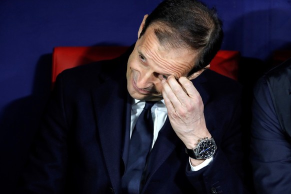 epa07383869 Juventus&#039; head coach Massimo Allegri reacts during the UEFA Champions League round of 16 first leg match between Atletico de Madrid and Juventus at Wanda Metropolitano stadium in Madr ...