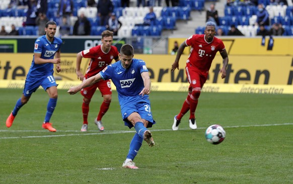 epa08701862 Hoffenheim&#039;s Andrej Kramaric (C) scores the 4-1 lead from the penalty spot during the German Bundesliga soccer match between TSG 1899 Hoffenheim and FC Bayern Munich in Sinsheim, Germ ...