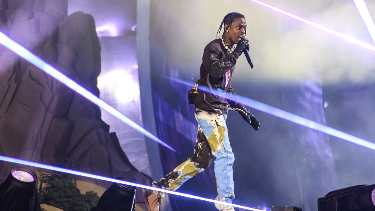 Warum das Konzert von Travis Scott nicht sofort abgebrochen wurde