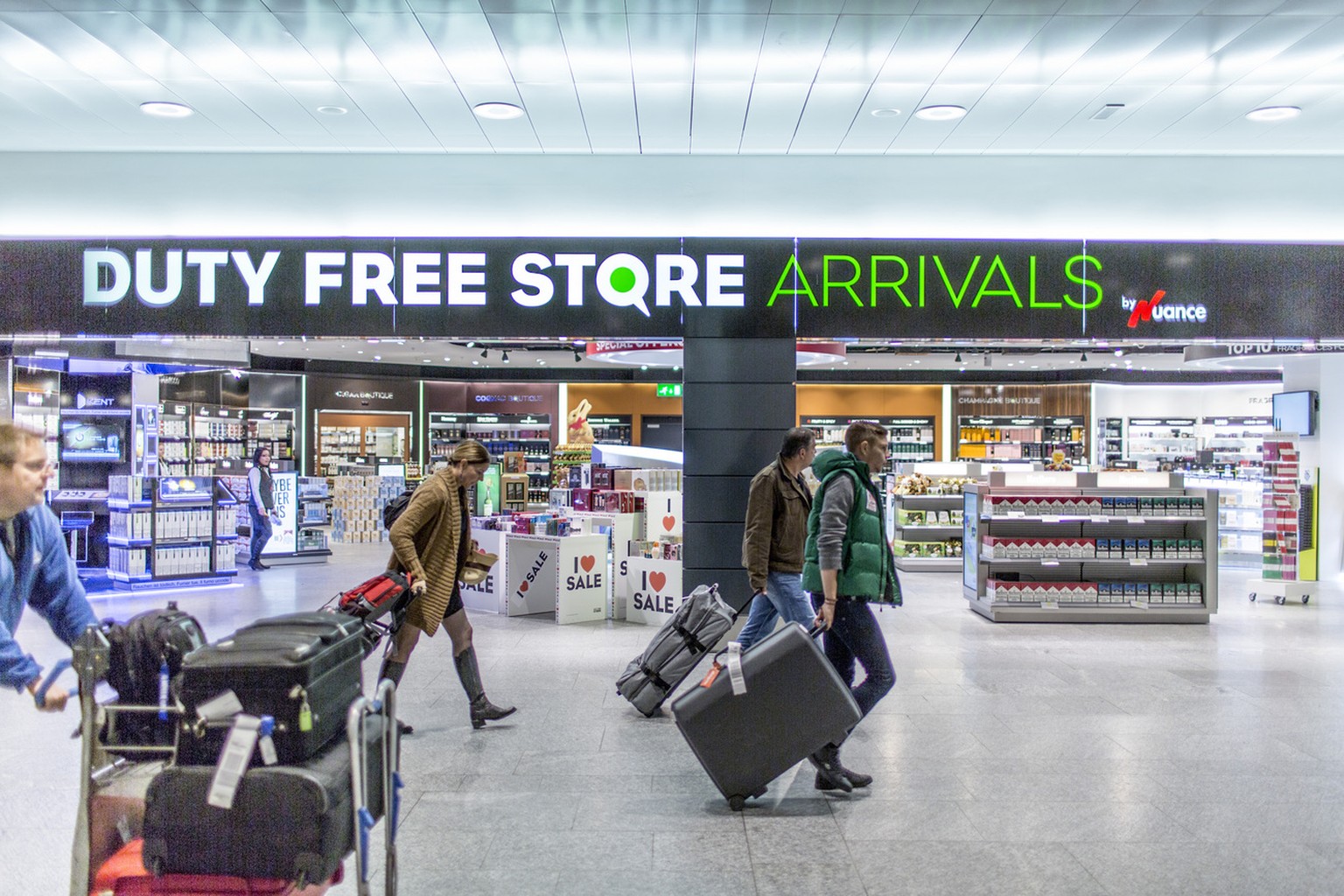 Duty-Free-Geschäft am Flughafen Zürich.