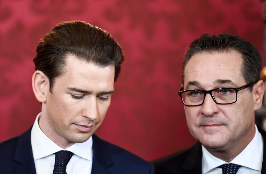 epa07580056 (FILE) - Austrian Chancellor Sebastian Kurz (L) and Vice-Chancellor Heinz-Christian Strache (R) at the presidential office of the Hofburg Palace in Vienna, Austria, 18 December 2017 (reiss ...