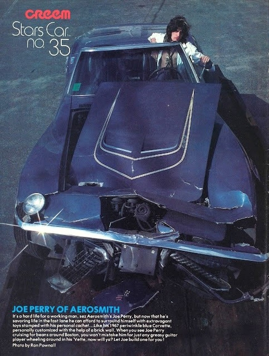 "Stars Cars" von CREEM Magazine - Musikstars der 1980er mit ihren Autos

https://www.vintag.es/2025/12/creem-stars-cars-1980s.html