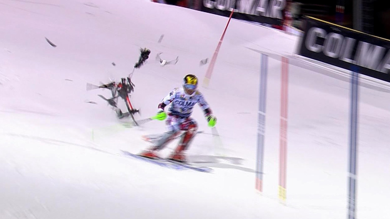 JAHRESRUECKBLICK 2015 - DEZEMBER - In this image taken from video a camera drone crashes into the snow narrowly missing Austria&#039;s Marcel Hirscher during an alpine ski, men&#039;s World Cup slalom ...