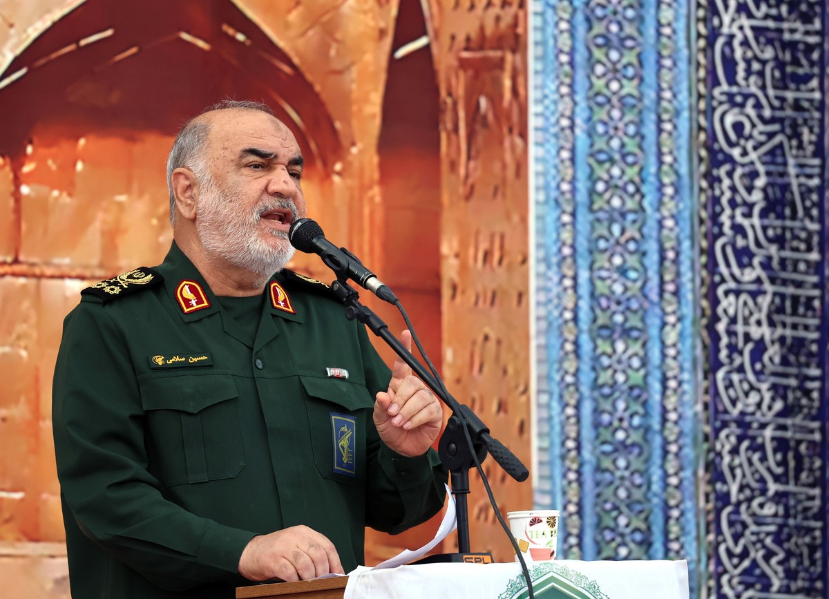 epa12103388 Islamic Revolutionary Guard Corps (IRGC) head Hossein Salami delivers a speech during a ceremony marking the first death anniversary of late Iranian President Ebrahim Raisi, in Tehran, Ira ...