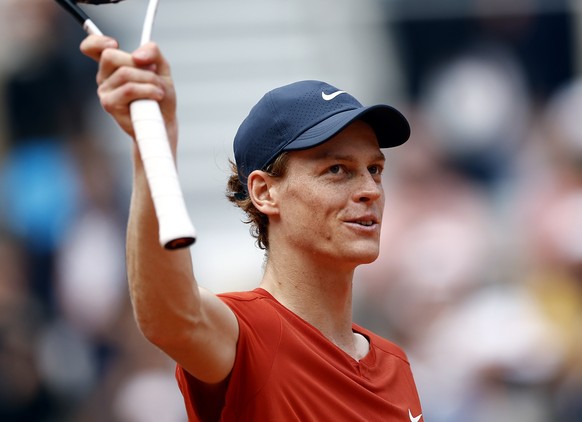 epa11389313 Jannik Sinner of Italy celebrates winning his Men&#039;s Singles quarterfinal match against Grigor Dimitrov of Bulgaria during the French Open Grand Slam tennis tournament at Roland Garros ...